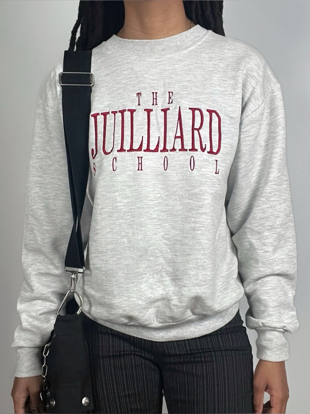 Vintage Juilliard School Embroidered Pullover Sweatshirt Gray Grey Small Jerzees